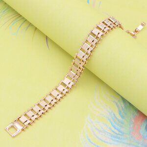 "Elegant Rose Gold Bracelet with Geometric Pattern, XPBL0864